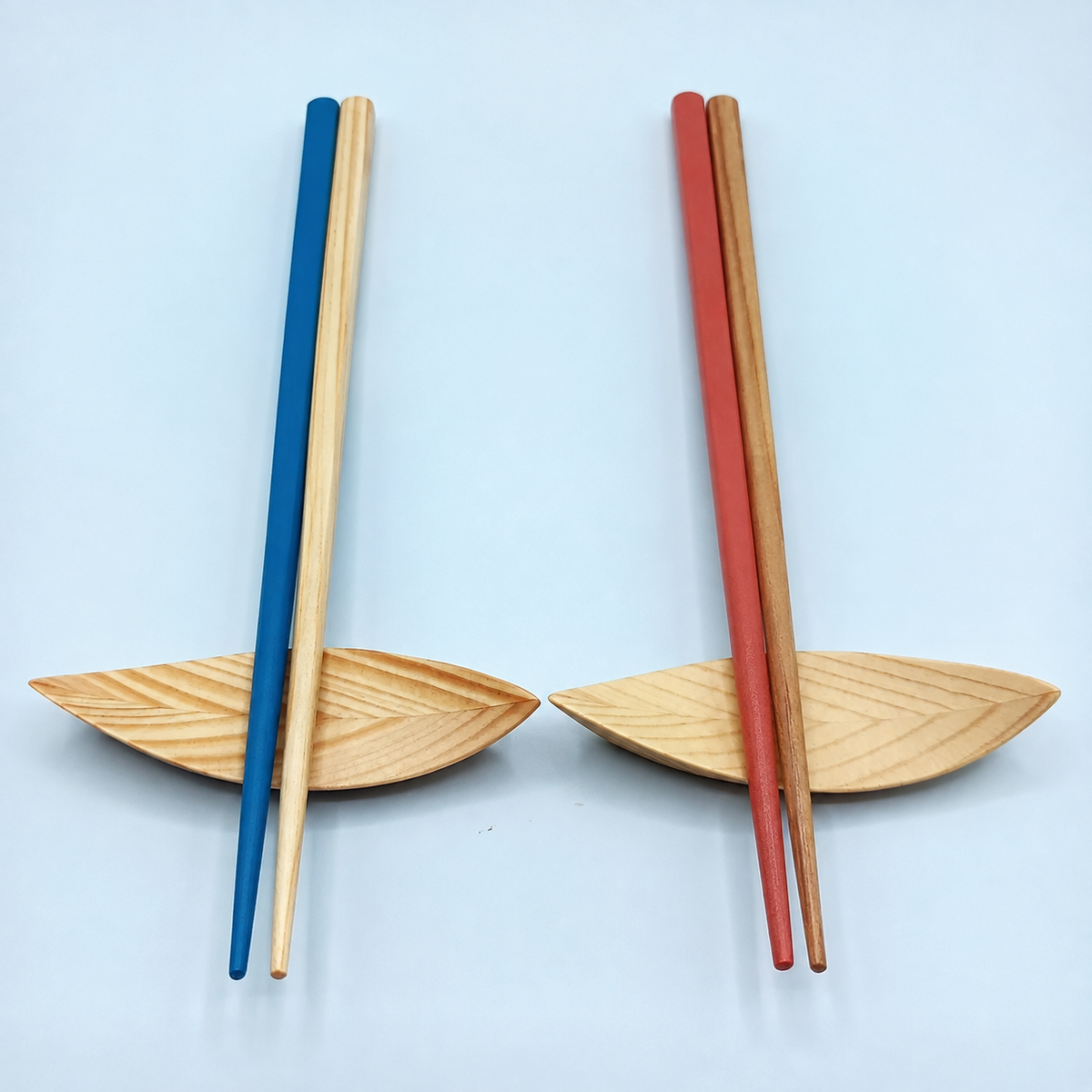 VEYUNA Chopstick Rests - Eco-Friendly Wooden Leaf Holders for Food Prep