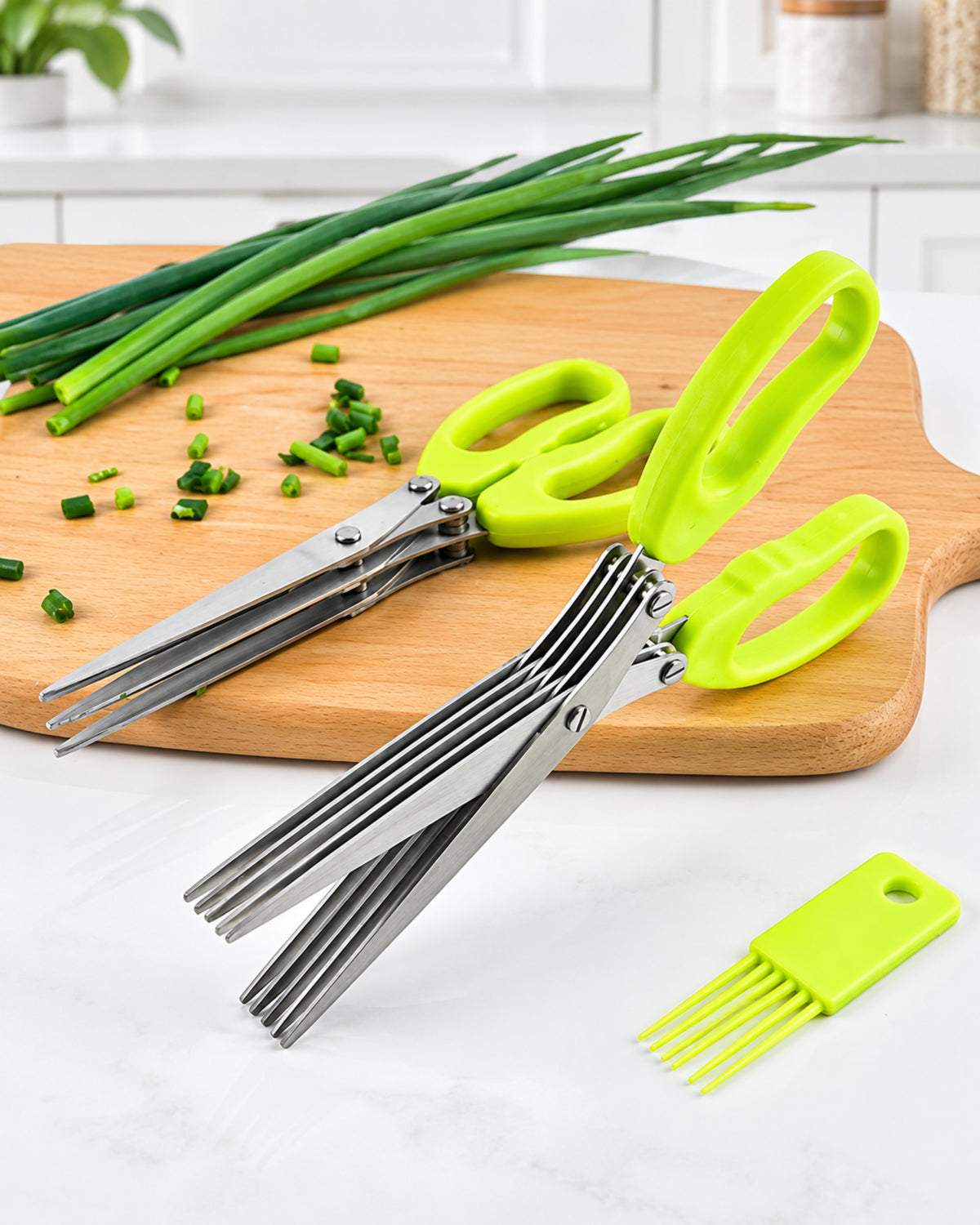 VEYUNA Multi-Blade Herb Scissors, Stainless Steel Food Prep Chopper with Cleaning Comb