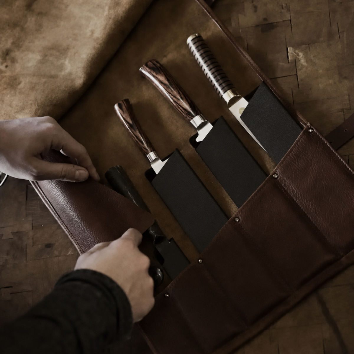 VEYUNA Knife Roll - Handmade Leather, 5 Compartments for Food Prep Knives