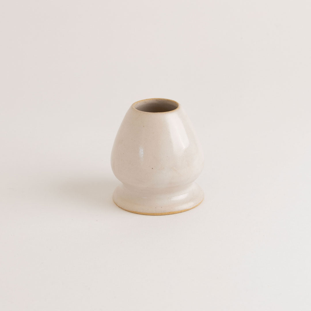 VEYUNA Matcha Whisk Holder – Ceramic Chasen Stand, Handcrafted, Home