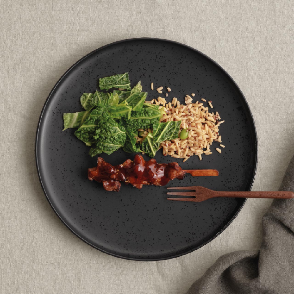 VEYUNA Dinnerware Set 18-Piece – Black Ceramic Plates and Bowls for Dining