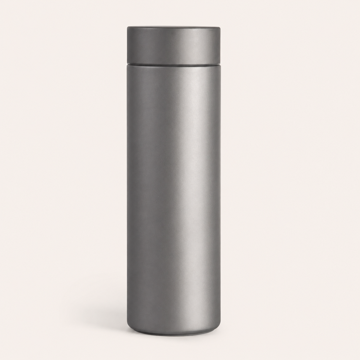 VEYUNA Titanium Water Bottle – Lightweight Travel Hydration for Owners & Walks